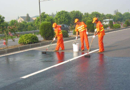 铁岭 彩色路面喷漆维修改色的使用寿命有多长？